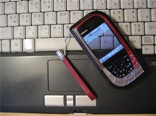 ȫ͸��Һ����